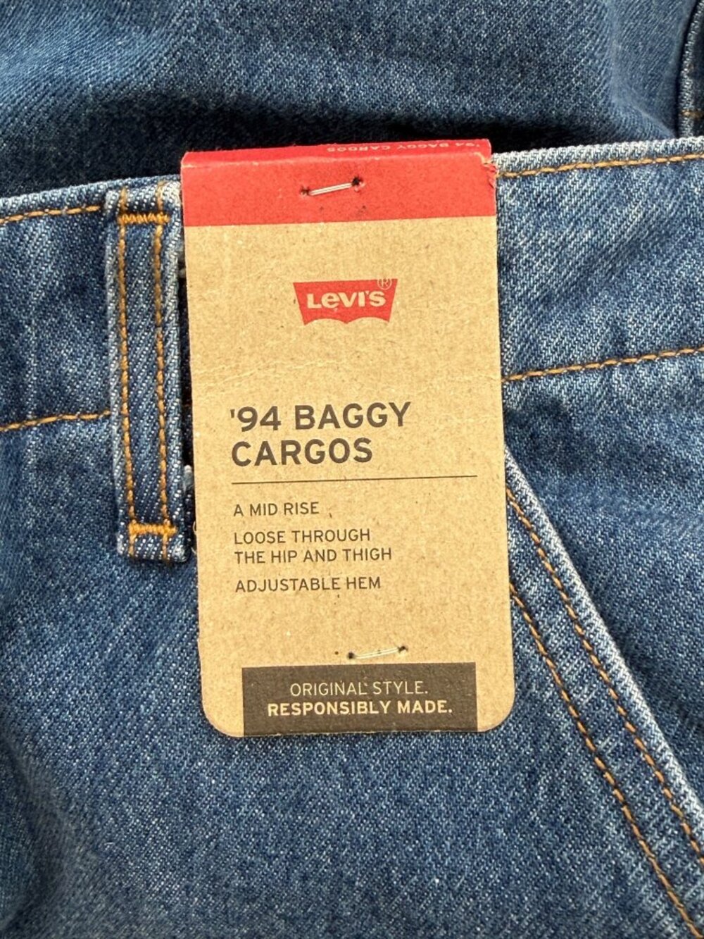 Levis Womens 31x30 Jeans 94 Baggy Cargo Blue Utility Denim Adjustable-Hem NEW - Picture 4 of 10